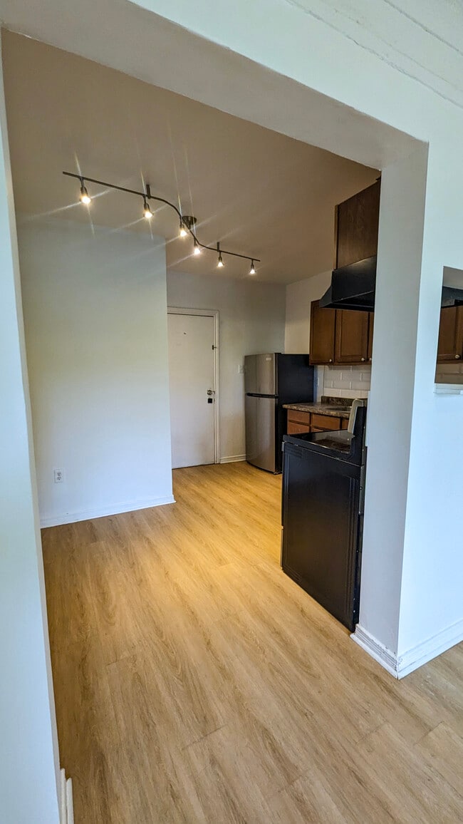 Photo - 136 Weber St E Unité 8