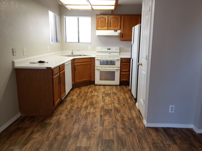 Photo - AVAILABLE NOW IN AHWATUKEE!!!