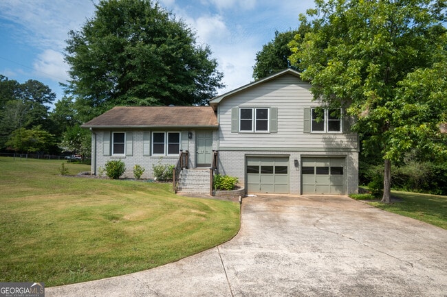 1030 Carriage Hill Rd