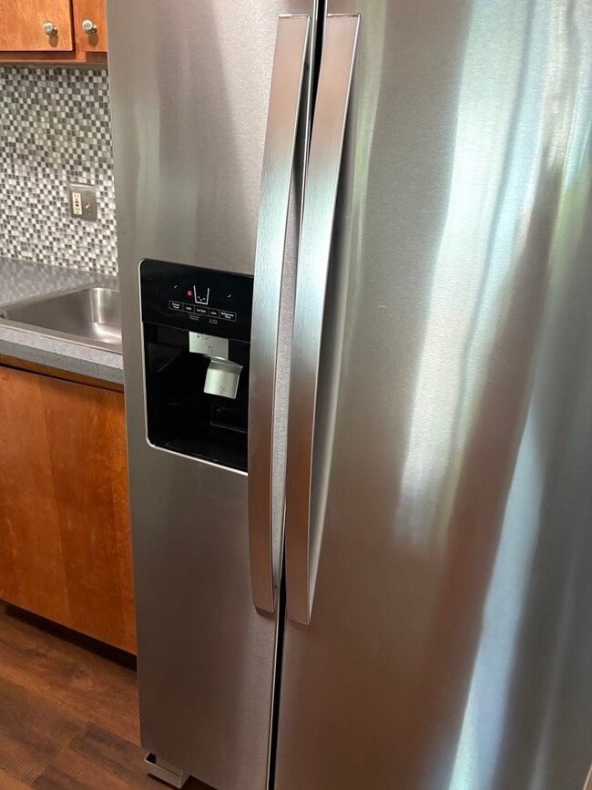 Photo - 6724 Plymouth Rd Unidad 63