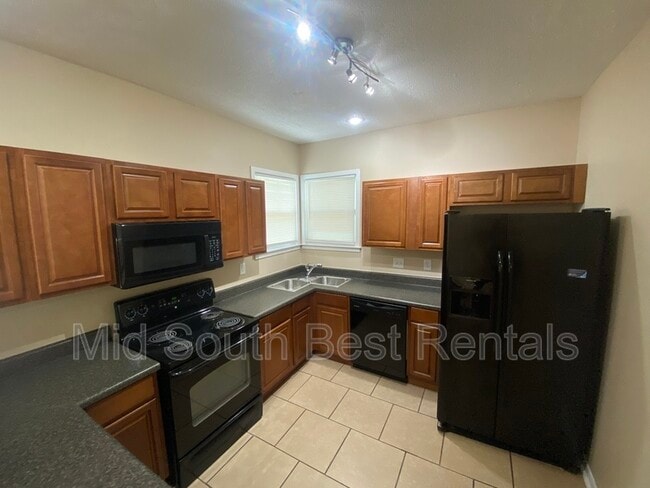 Photo - 5060 Pheasant Run Ln