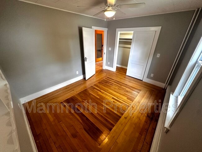 Photo - 108 Church St Unit 1