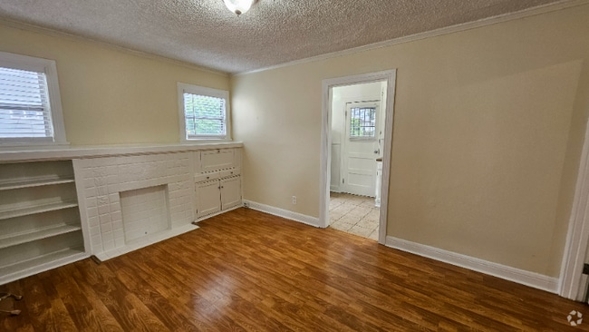 Building Photo - 3703 Monon St Rental