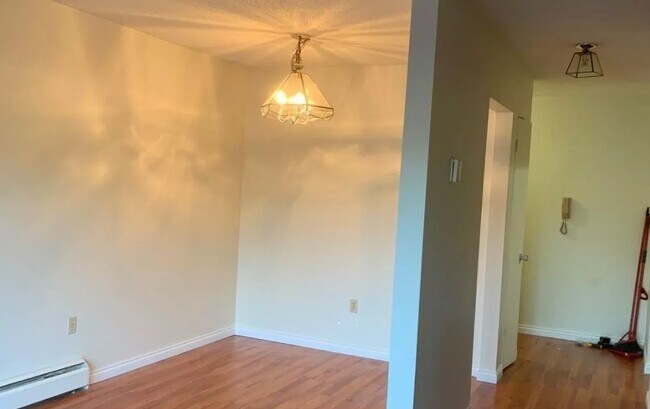 Photo - 8131 Ryan Rd