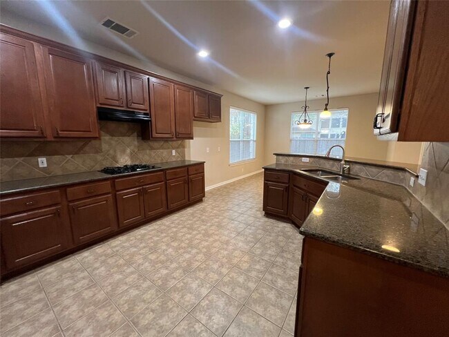 Photo - 9325 Bavaria Ln