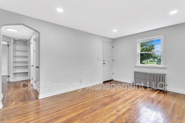 401 Sanford Ave Unit 1