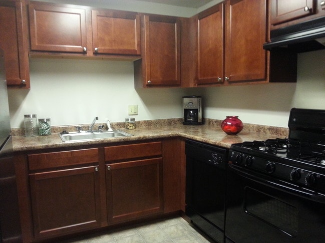 Photo - Canterbury Apartment Homes