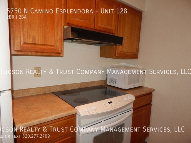 Photo - 5750 N Camino Esplendora Apartment Unit 128