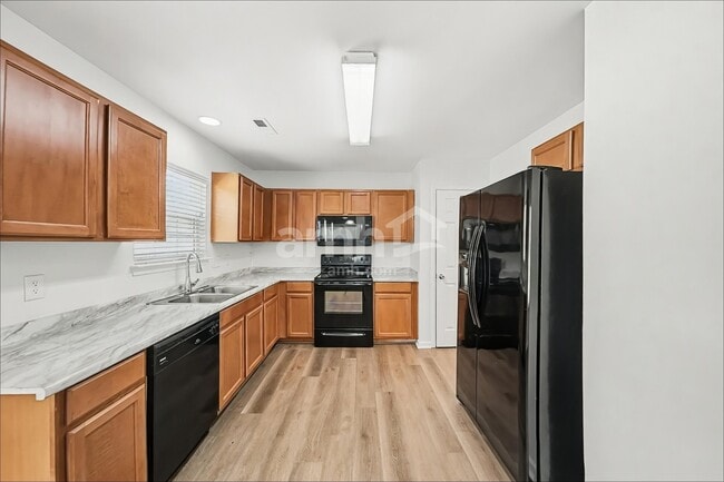 Photo - 4134 Robinwood Dr