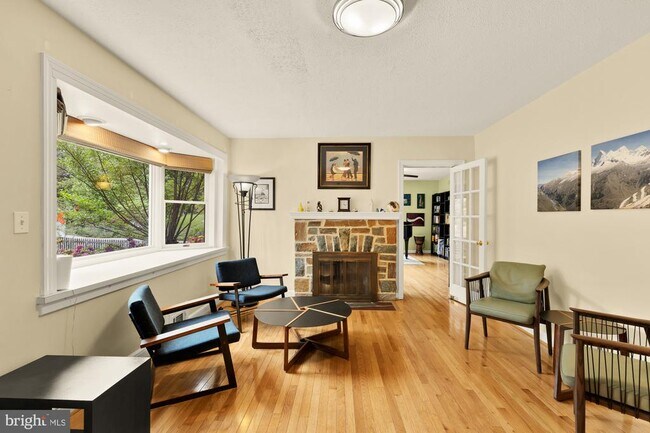 Photo - 8323 Haddon Dr