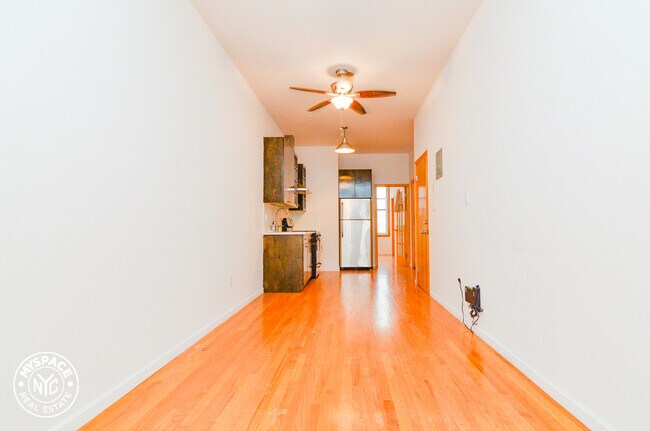 Photo - 165 Wilson Ave Apartment Unit 4M