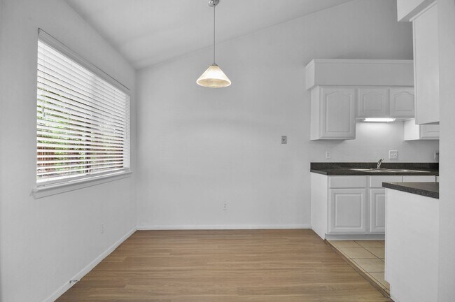 Photo - Beautiful Gated Townhome Great Location