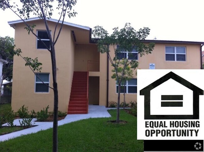 Building Photo - 815 7th St Rental
