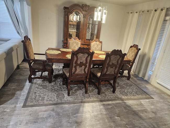 Photo - 2713 Montague County Dr Unidad SI ID1511792P