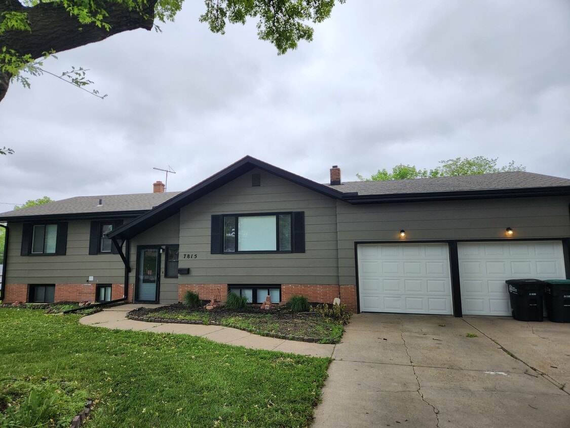 Westgate / Dist 66 Gem - Westgate / Dist 66 Gem