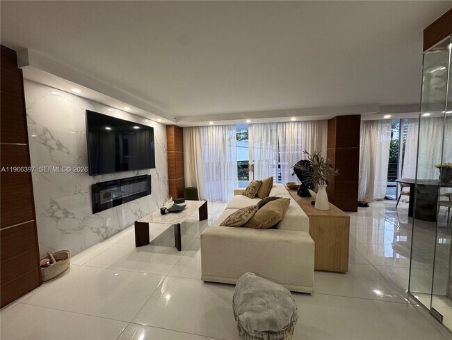 Photo - 19195 Mystic Pointe Dr Unit 205