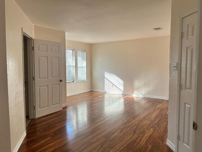 Photo - 12005 Bobcat Trail