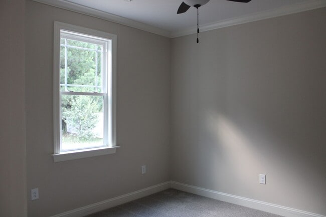 Photo - 4839 Jamestown Dr NW