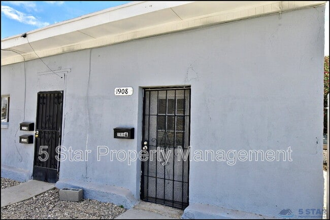 Photo - 1908 Olive Ave