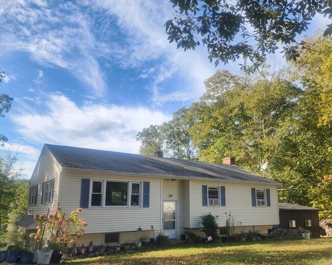 Photo - 2100 Little Meadow Rd