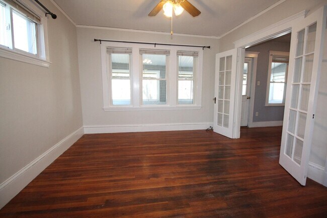 Photo - 63 Foster St