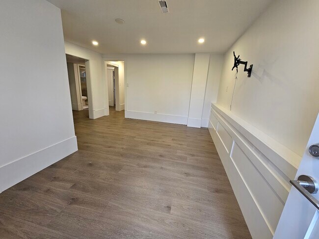 Photo - 46330 Chilliwack Central Rd