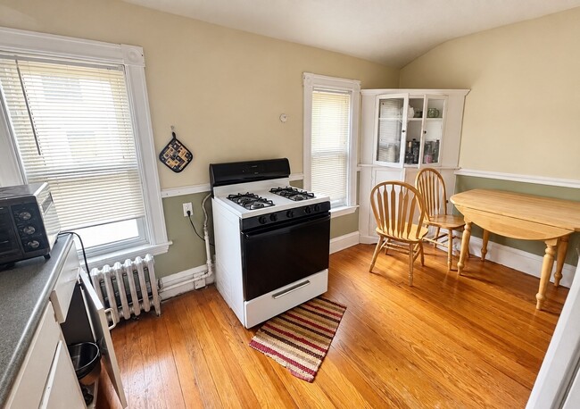 101 Rogers Ave Unit 3