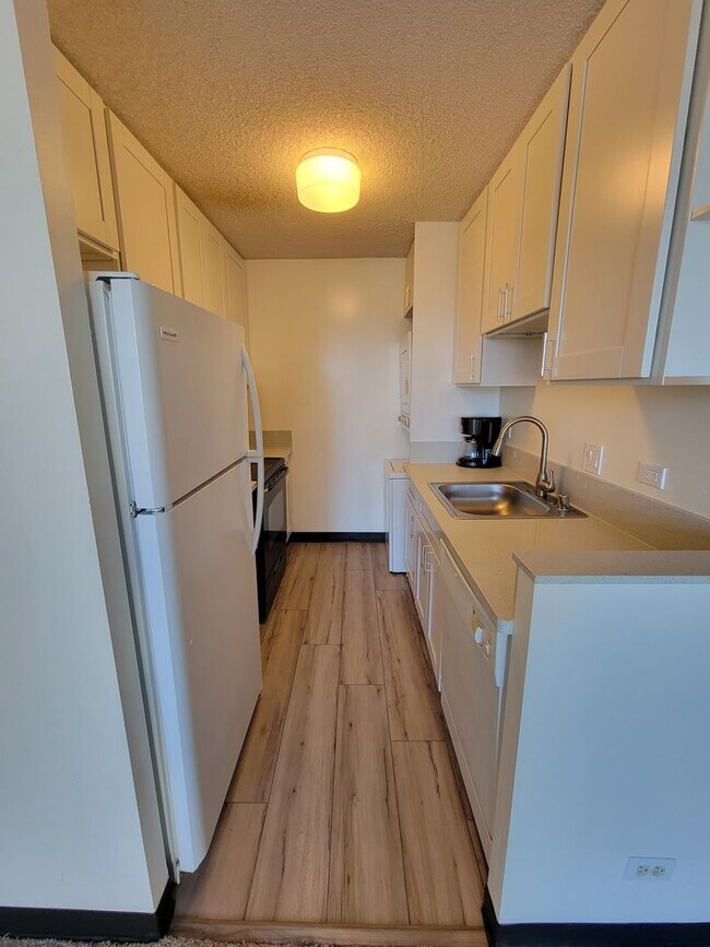 Photo - Central AC, Great Location, Washer, Dryer