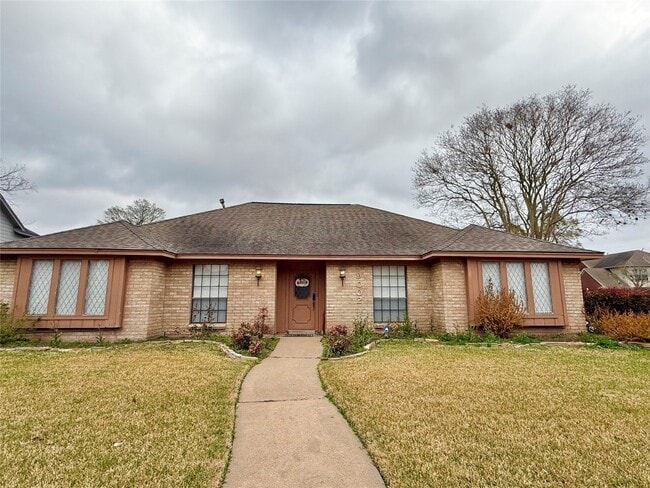 Building Photo - 9002 Sabastian Dr