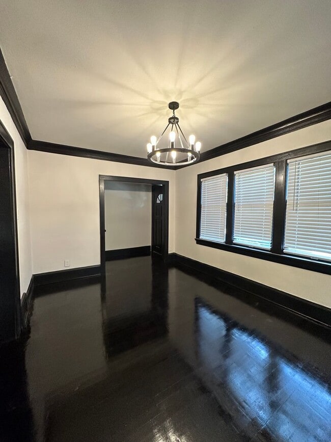 Photo - 3633 N 3rd St Unidad 3633 N 3rd