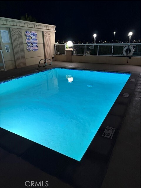 Photo - 488 E Ocean Blvd Unidad 407