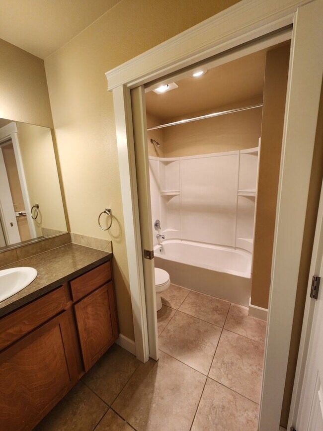 Photo - Cedar Crossing Apartments