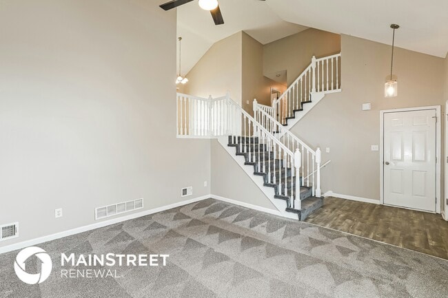 Photo - 845 SW Country Hill Dr