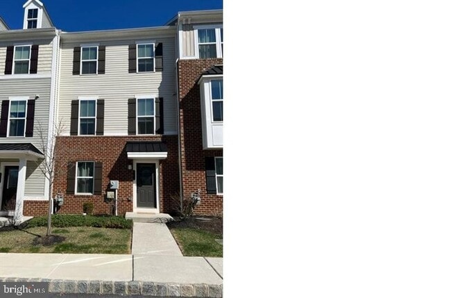 Photo - 103 Quarry Point Rd Townhome