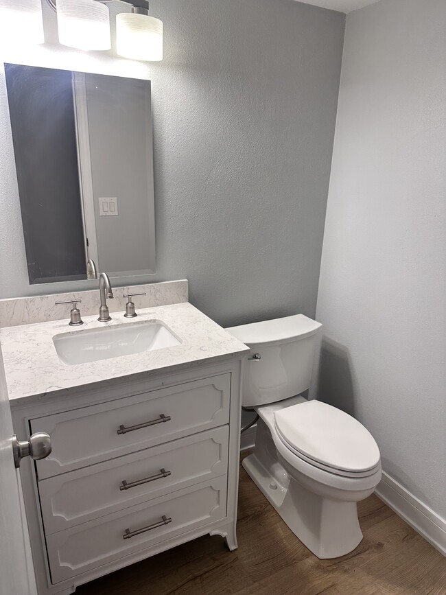 Photo - 1848 Bright View Dr