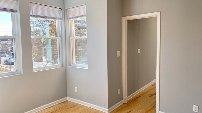 Photo - 813 N 41st St Unit 2