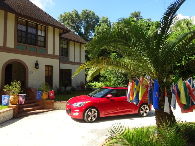 Front of House - 208 W Florence Ave Unit 3