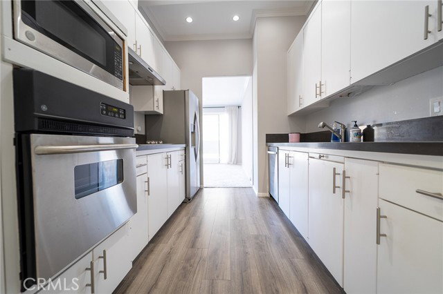 Photo - 10701 Wilshire Blvd