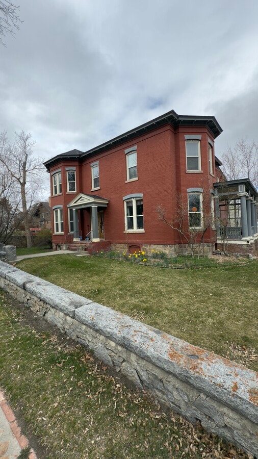 Photo - 428 Power St Unit 2