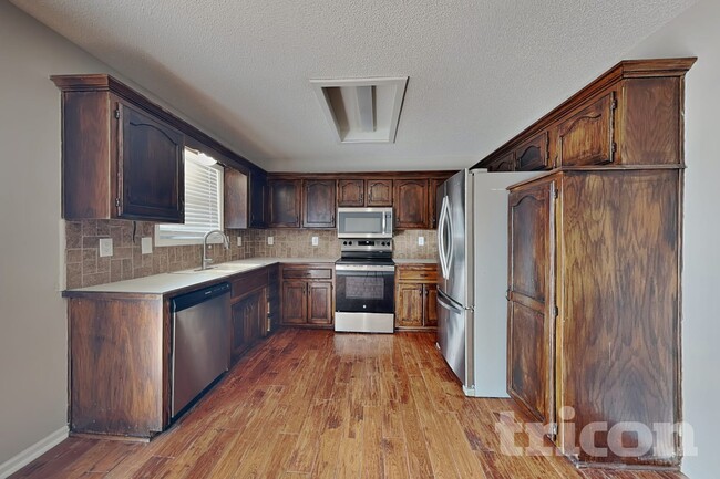 1501 Cypress Dr