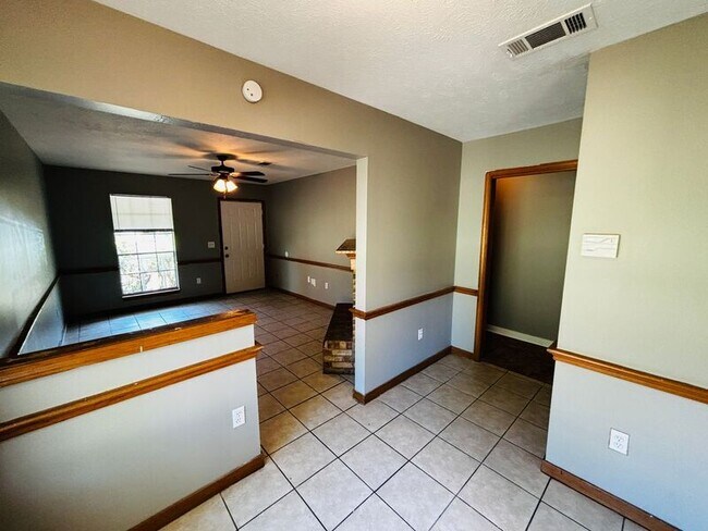 Photo - 116 Timberlawn Rd Unit B