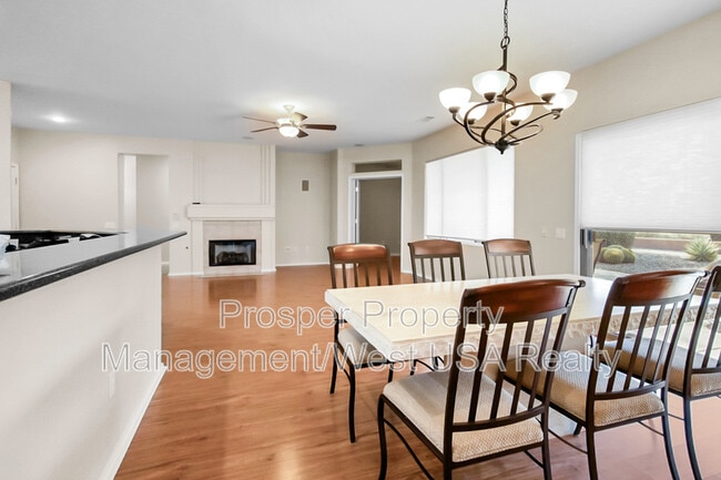 Photo - 17547 W Calistoga Dr