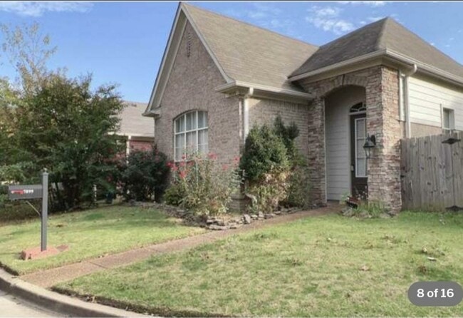 Photo - 7899 Rushmeade Cir N