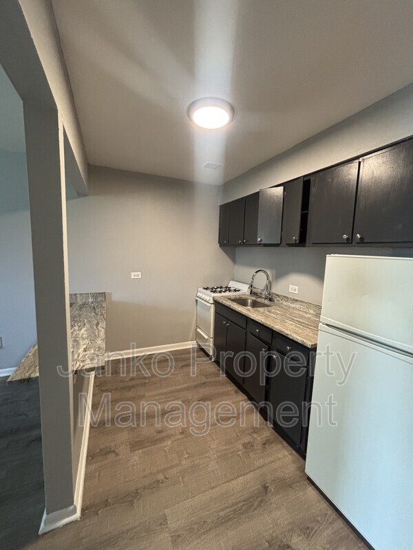 Photo - 3331 Commercial Ave Condo Unit 10