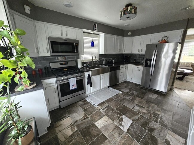 Photo - 507 E Lakeview Ave