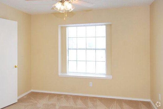 Melrose Place Apartments For Rent in Austin, TX