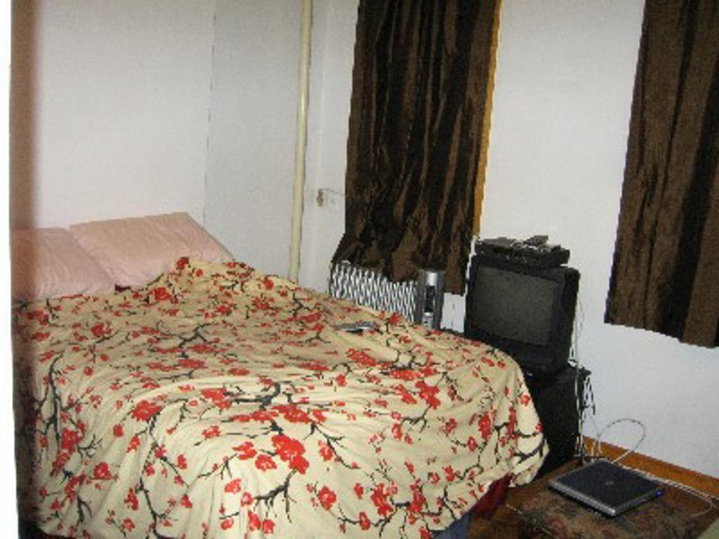 Photo - 254 E 3rd St Apartamento Unidad 4
