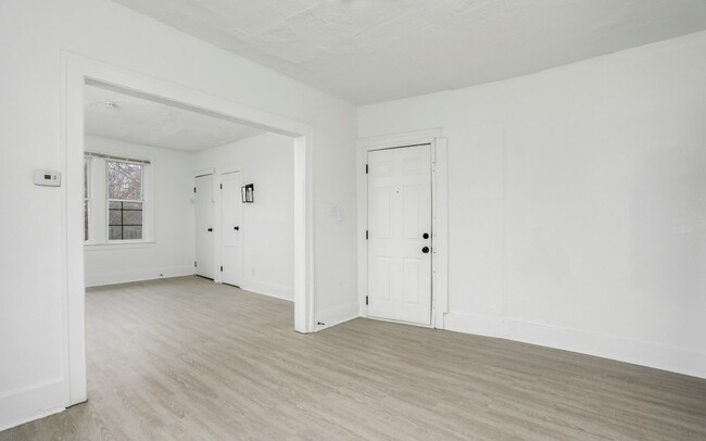 Photo - 9839 Woodside St Townhome