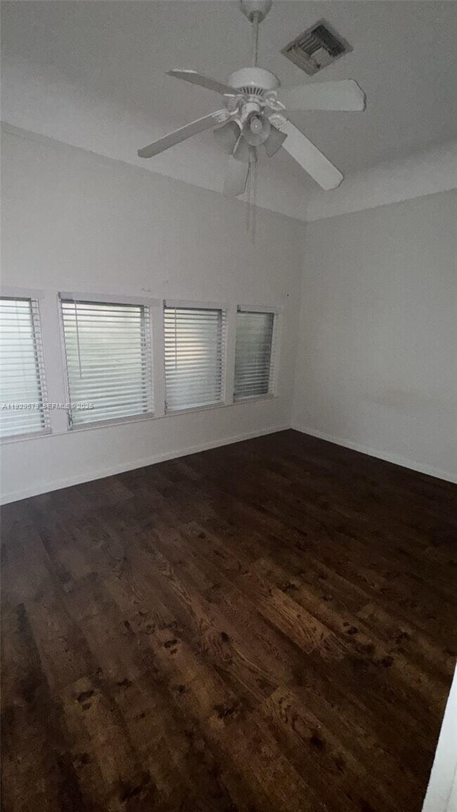 Photo - 2430 SW 25th Ter Unit A