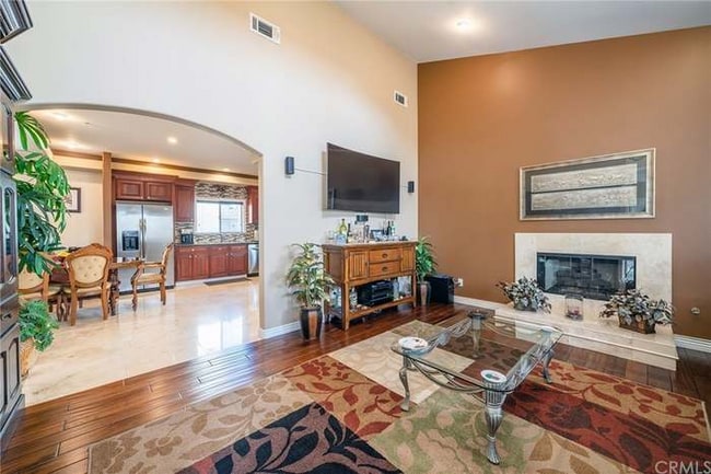 Photo - 4015 W 133rd St